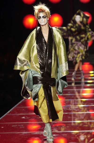 Look 29